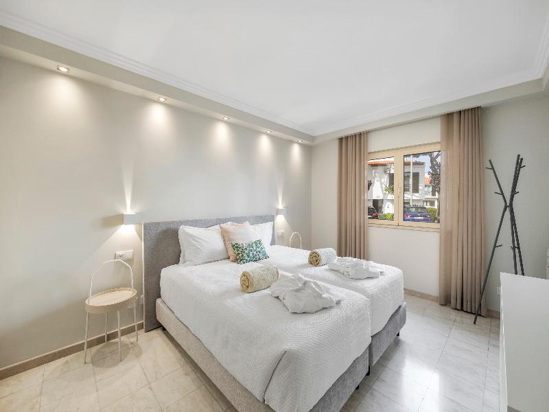 Vale Do Lobo Resort - Oda