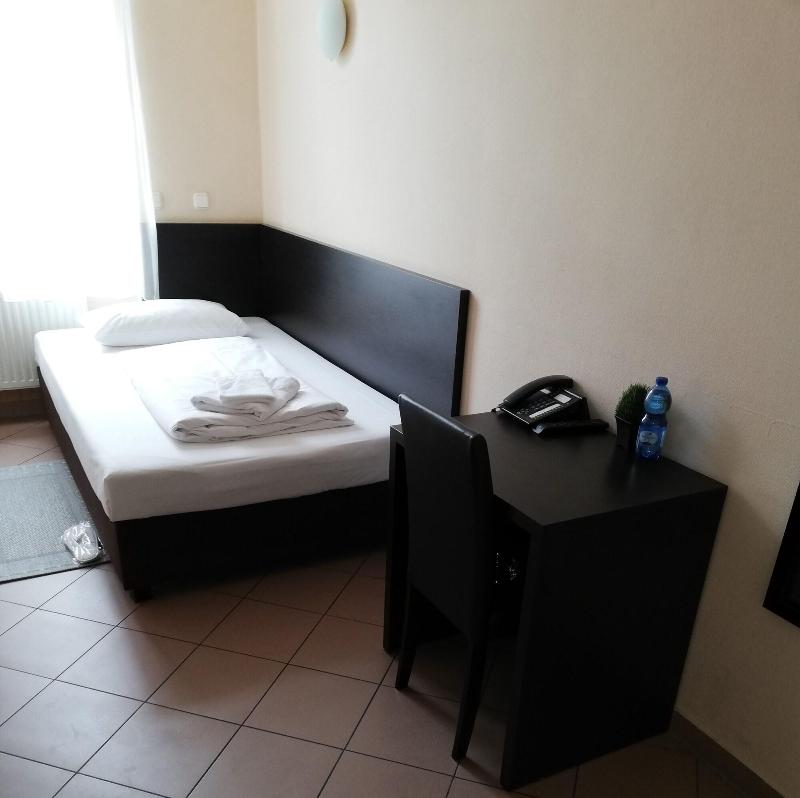 Angel Hotel - Oda