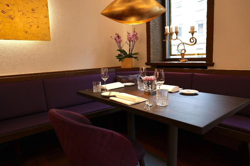 Woertz Schlosschen Zur Weinsteige - Restoran