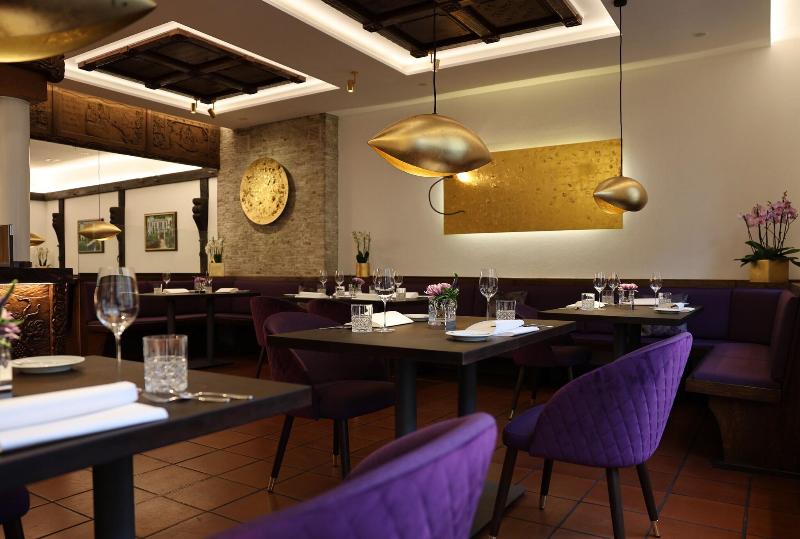 Woertz Schlosschen Zur Weinsteige - Restoran