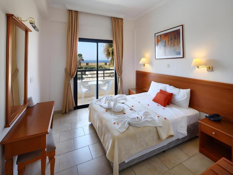 Panareti Coral Bay Resort - Oda