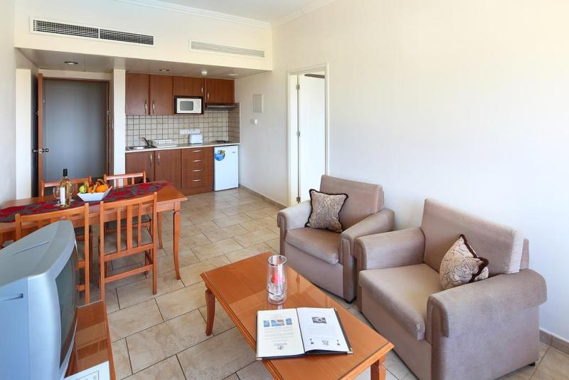 Panareti Coral Bay Resort - Oda