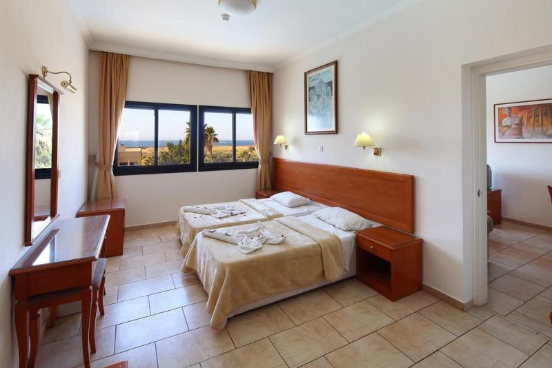 Panareti Coral Bay Resort - Oda
