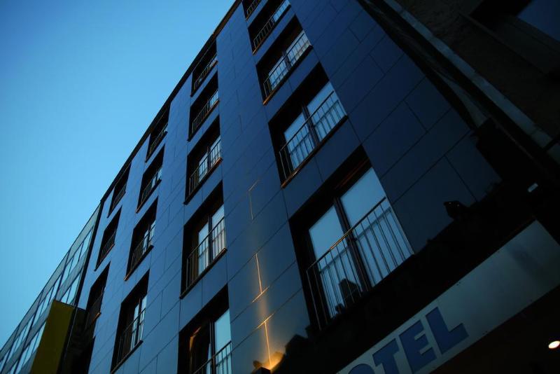 Schiller5 Hotel & Boardinghouse - Genel