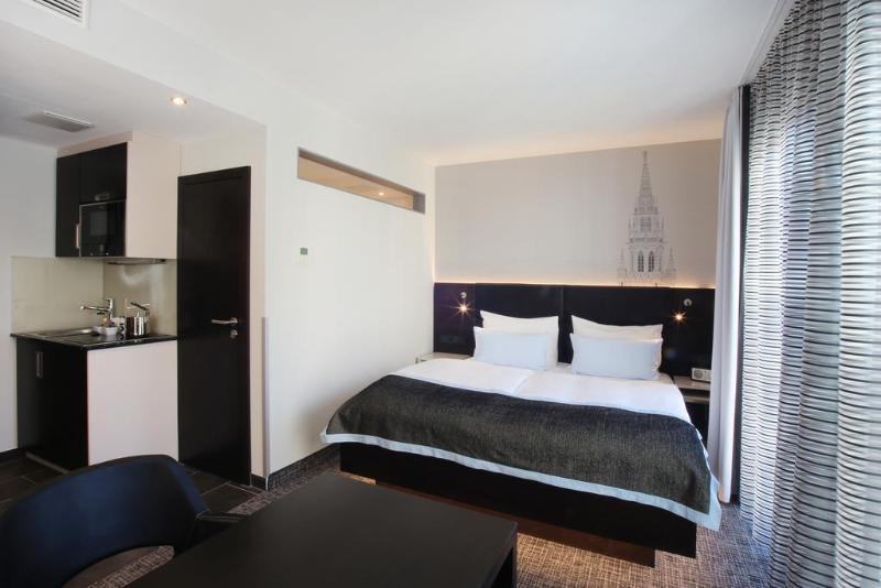 Schiller5 Hotel & Boardinghouse - Genel