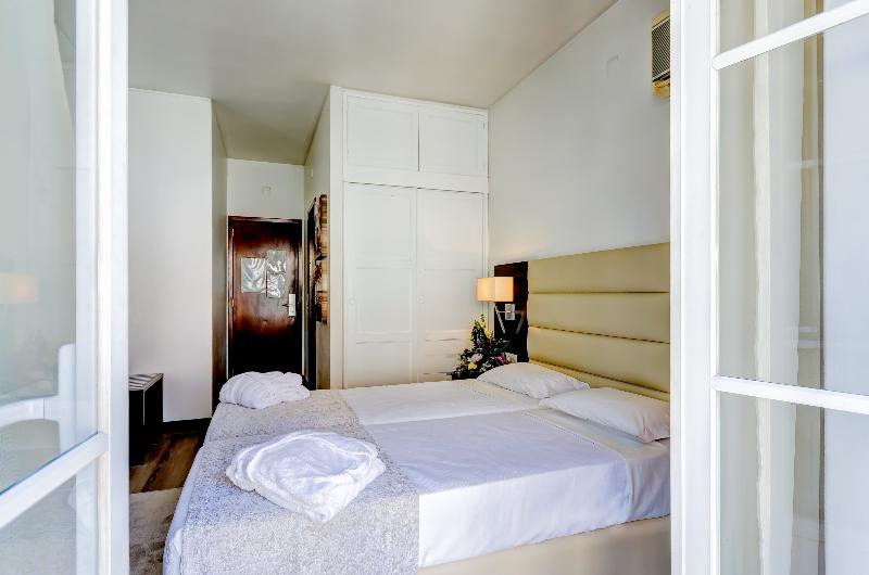 Hotel Lx Rossio - Oda