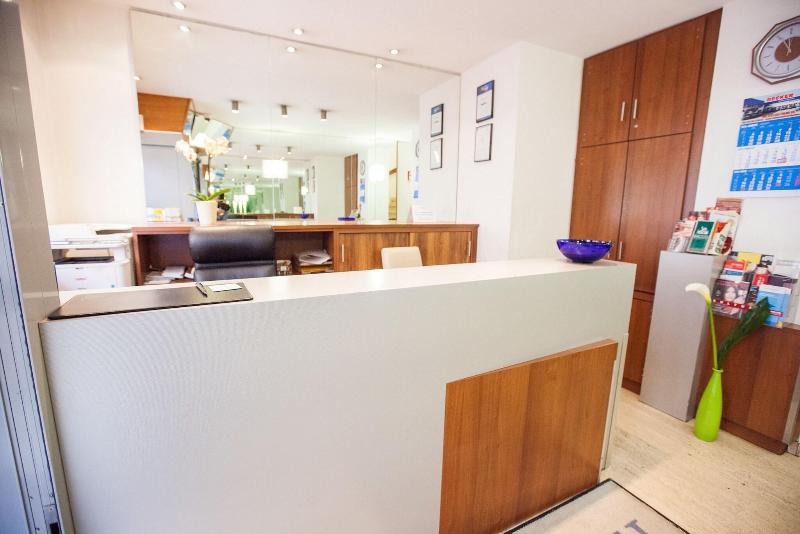 Hotel Munchner Hof - Lobi