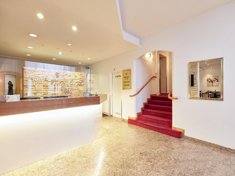 Hotel Rochat - Lobi