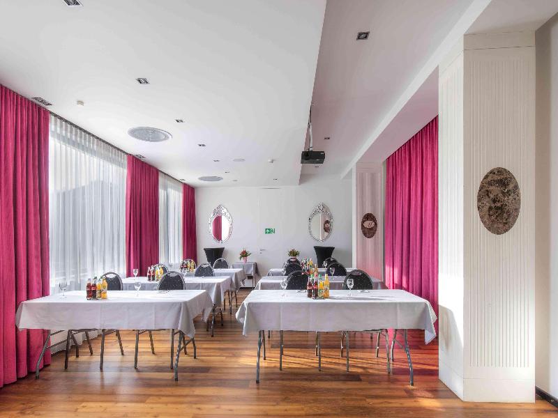 Hotel la maison - Toplantı