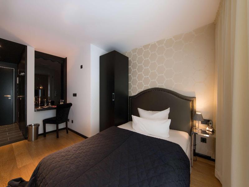 Hotel la maison - Oda
