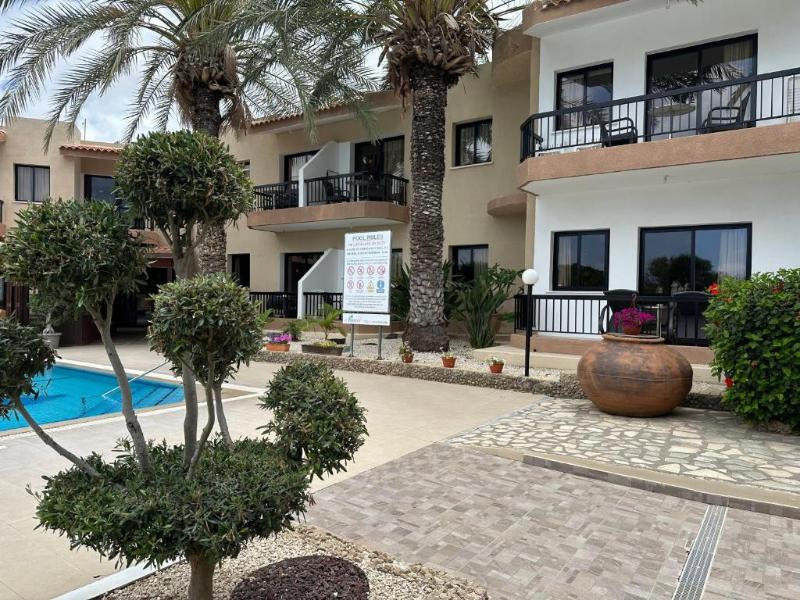 Anna Hotel Apartments - Genel