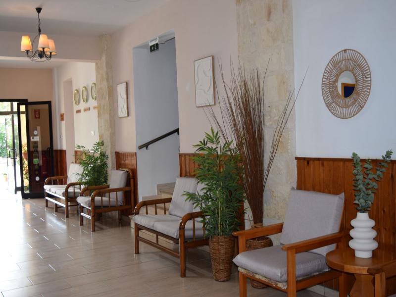 Anna Hotel Apartments - Genel