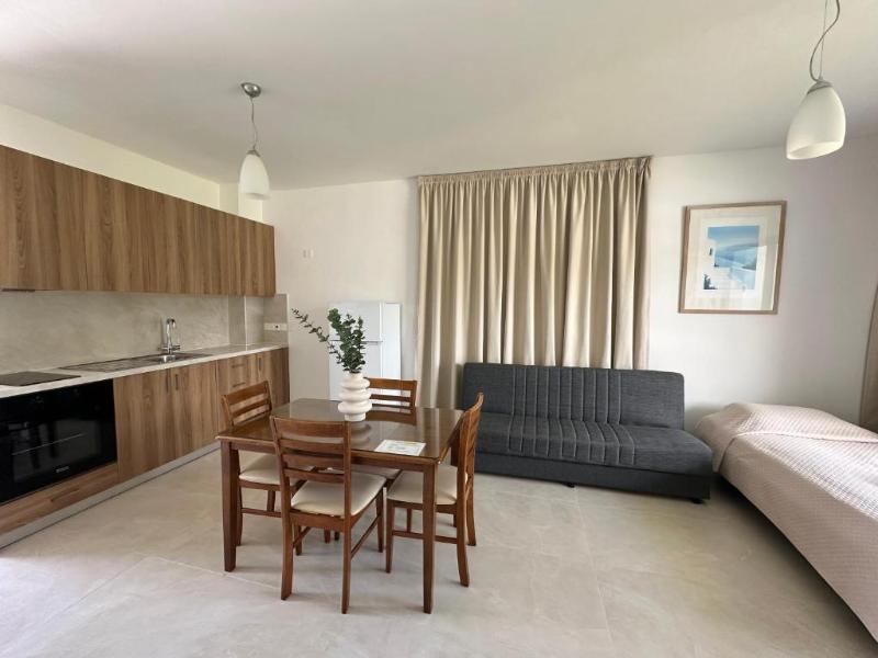 Anna Hotel Apartments - Oda