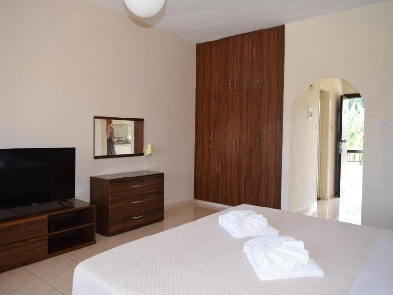 Anna Hotel Apartments - Oda
