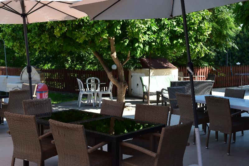Anna Hotel Apartments - Restoran