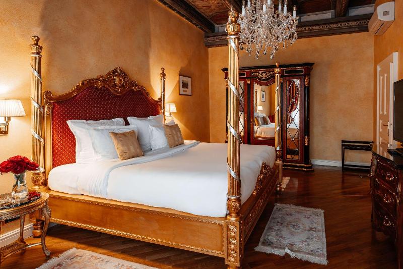Alchymist Grand Hotel And Spa - Oda