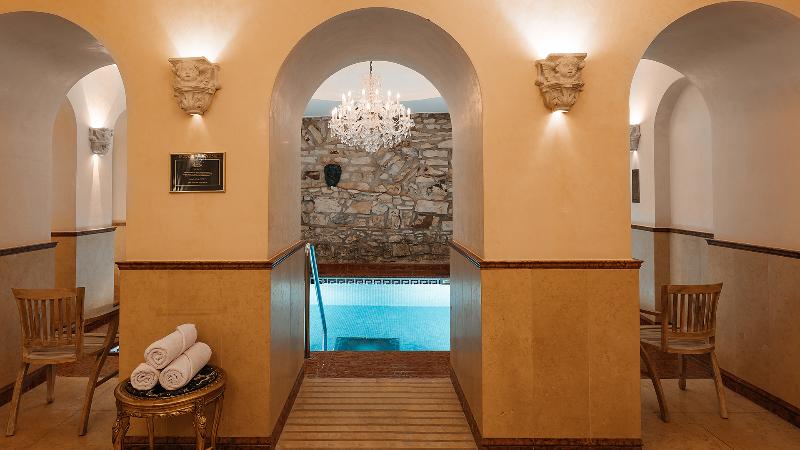Alchymist Grand Hotel And Spa - Havuz
