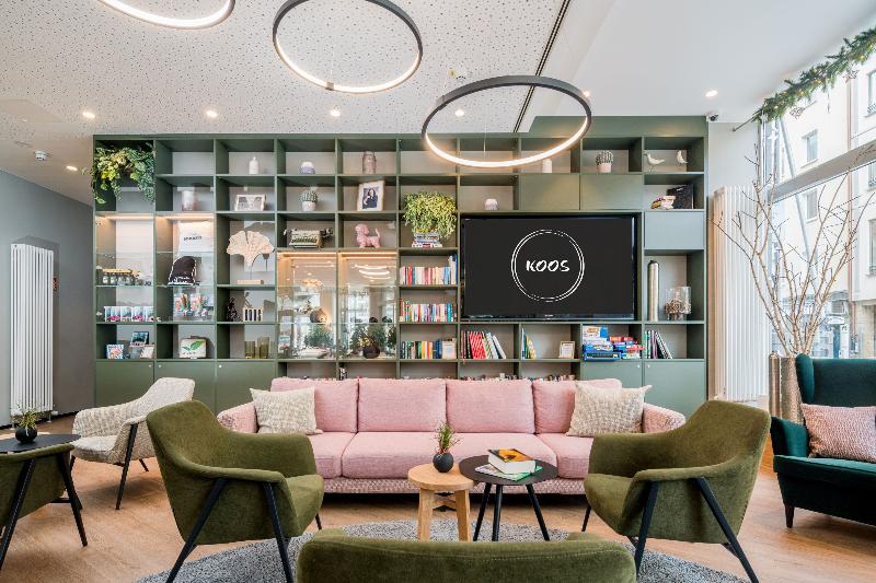 KOOS Hotel&Apartments - Lobi