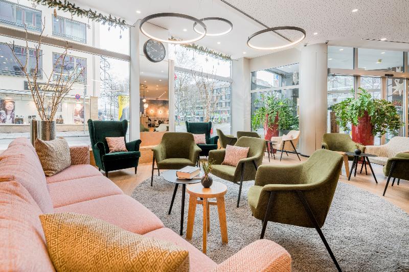 KOOS Hotel&Apartments - Lobi