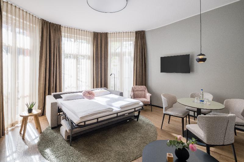 KOOS Hotel&Apartments - Oda