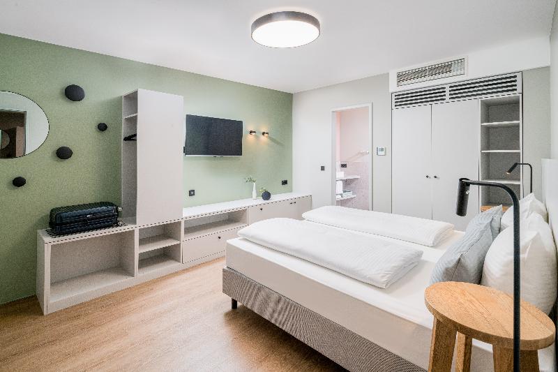 KOOS Hotel&Apartments - Oda