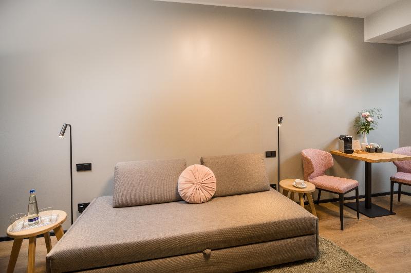 KOOS Hotel&Apartments - Oda