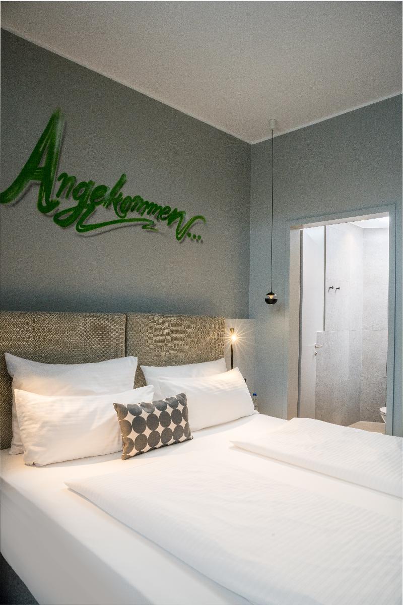KOOS Hotel&Apartments - Oda