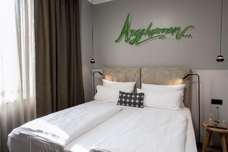 KOOS Hotel&Apartments - Oda
