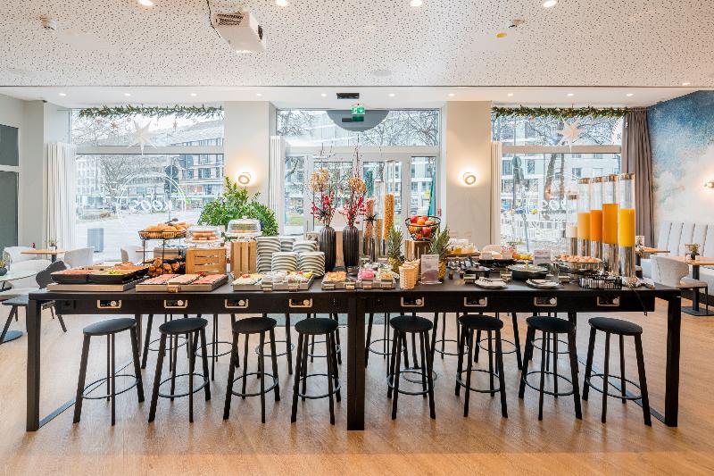 KOOS Hotel&Apartments - Restoran