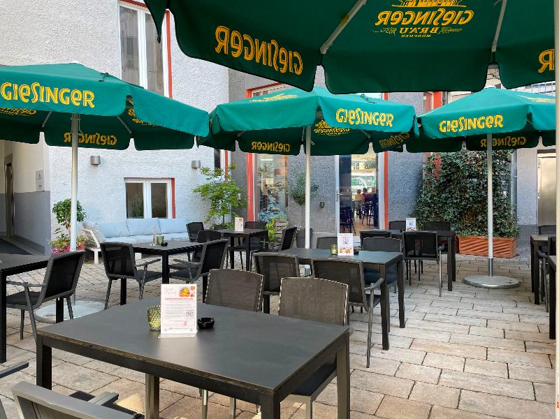 KOOS Hotel&Apartments - Teras