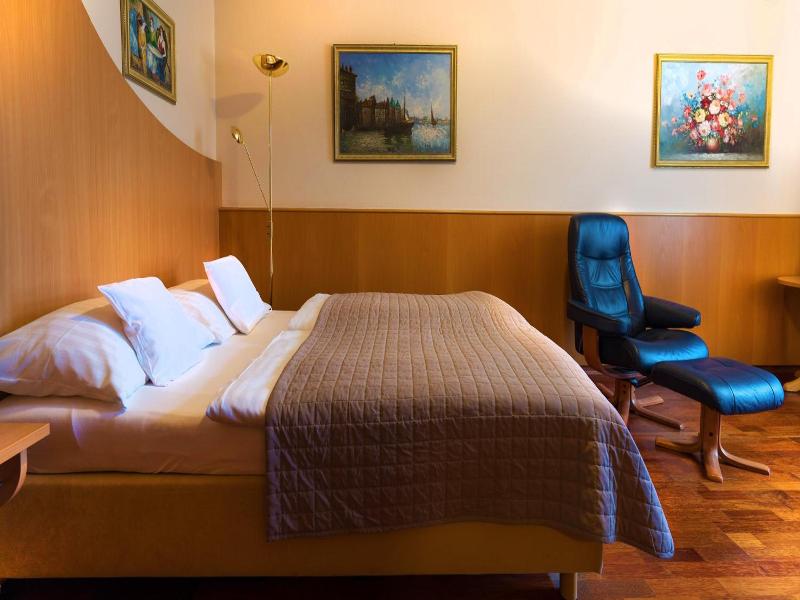 Comfort Hotel Bad Homburg - Genel