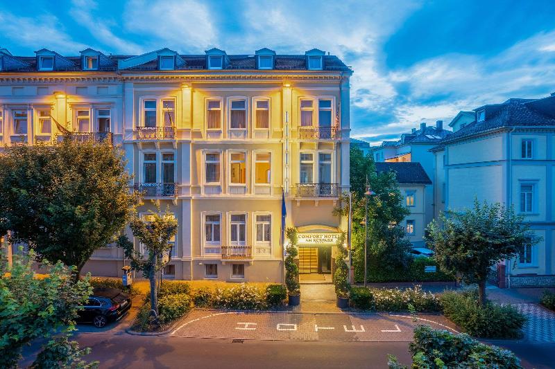 Comfort Hotel Bad Homburg - Genel