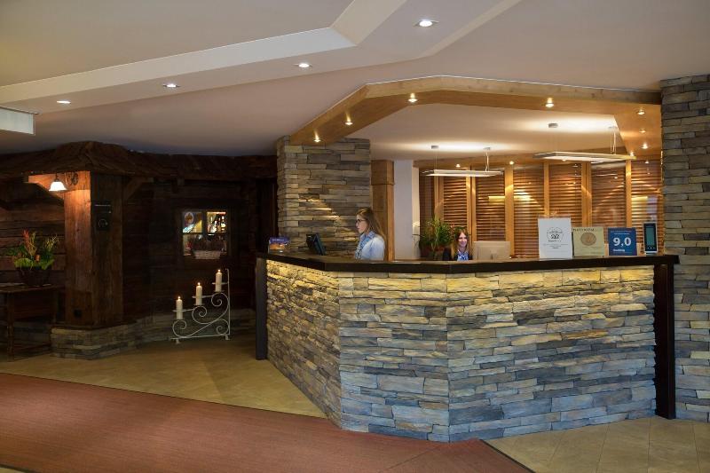 Helvetia Intergolf - Hotel & Apparthotel - Lobi