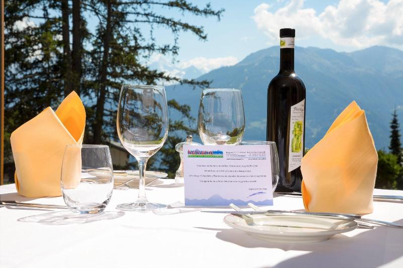 Helvetia Intergolf - Hotel & Apparthotel - Restoran