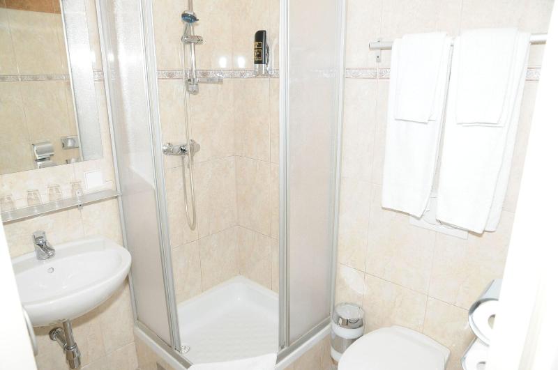 Hotel Pension Andreas - Oda