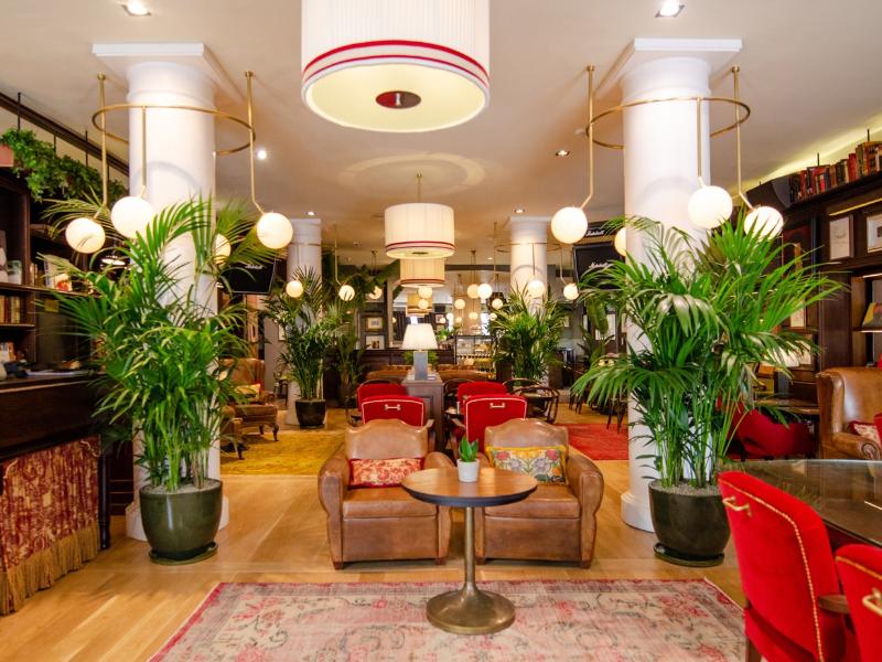 Browns Boutique Hotel - Lobi