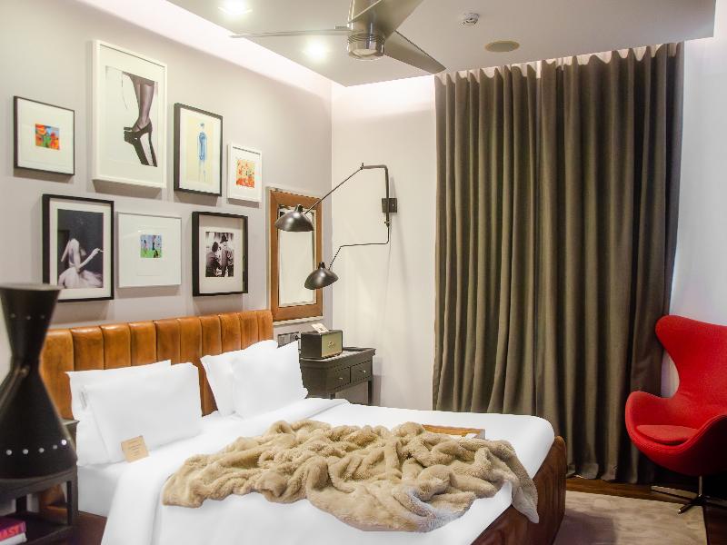 Browns Boutique Hotel - Oda