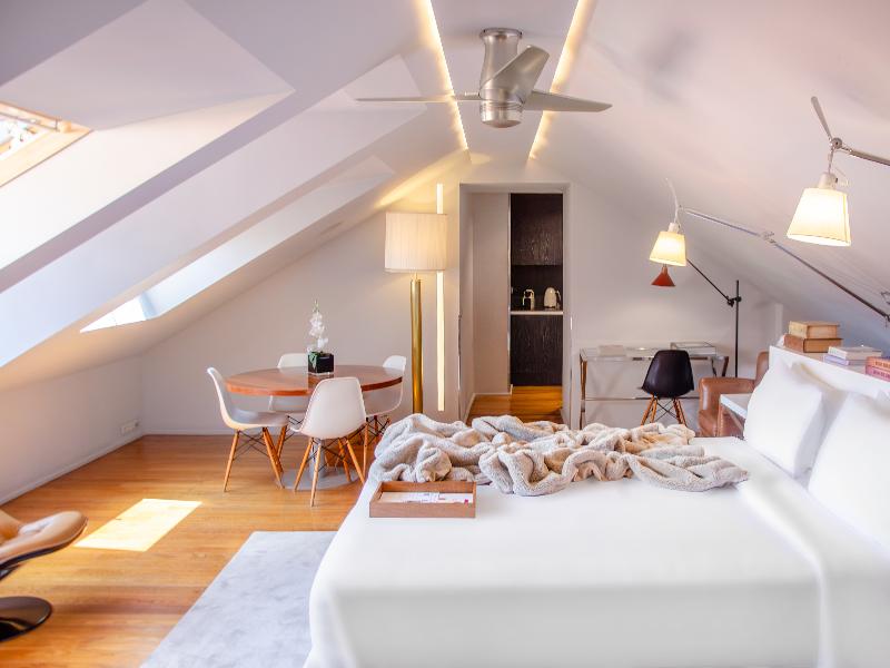 Browns Boutique Hotel - Oda