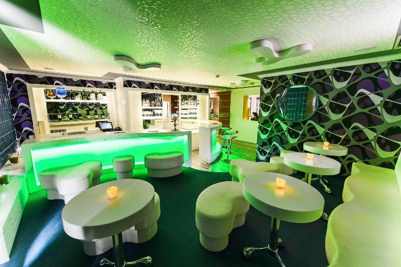 Hotel Vienna - Lobi