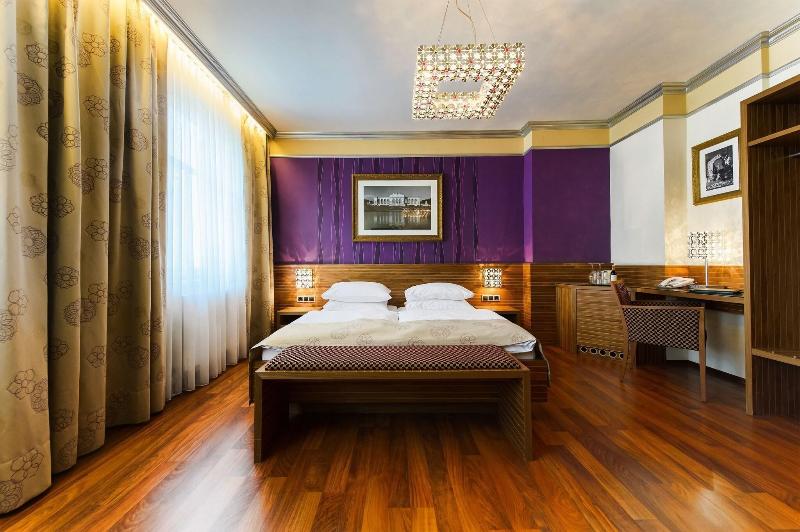 Hotel Vienna - Oda