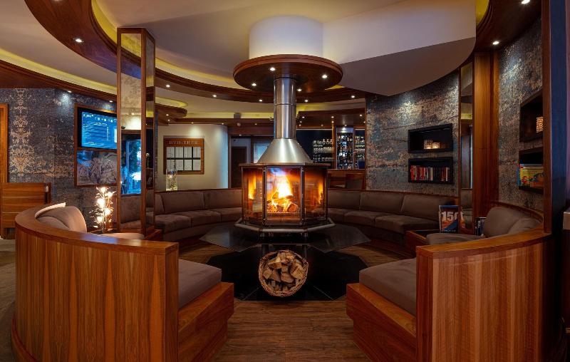 Hotel Bellerive - Lobi