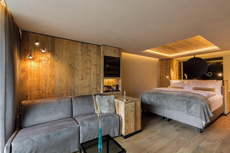 Hotel Bellerive - Oda