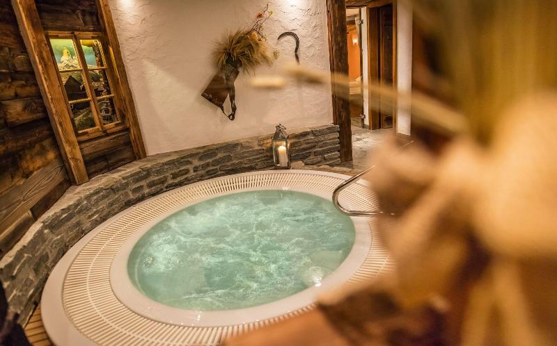 Hotel Bellerive - Havuz