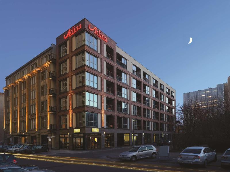 Adina Apartment Hotel Berlin Checkpoint Charlie - Genel
