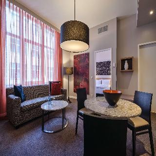 Adina Apartment Hotel Berlin Checkpoint Charlie fotoÄŸrafÄ±