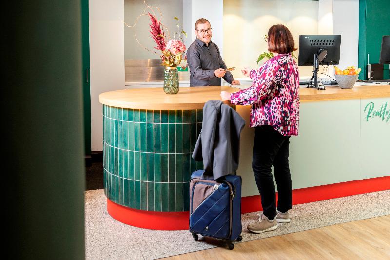ACHAT Hotel Stuttgart Airport Messe - Lobi