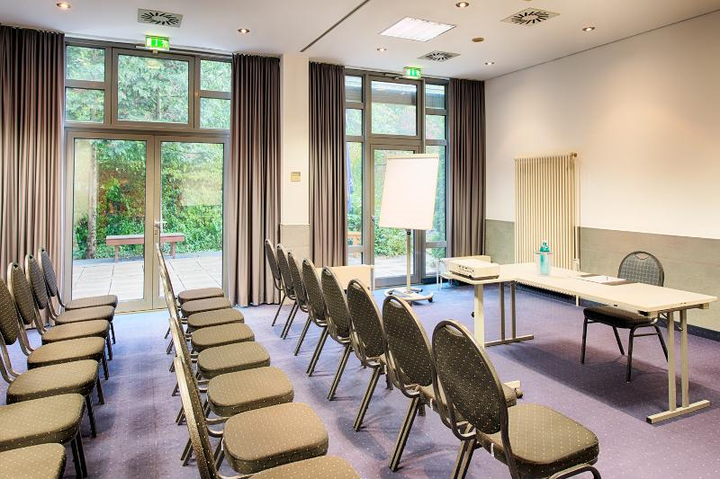 ACHAT Hotel Stuttgart Airport Messe - Toplantı