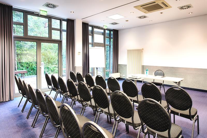 ACHAT Hotel Stuttgart Airport Messe - Toplantı