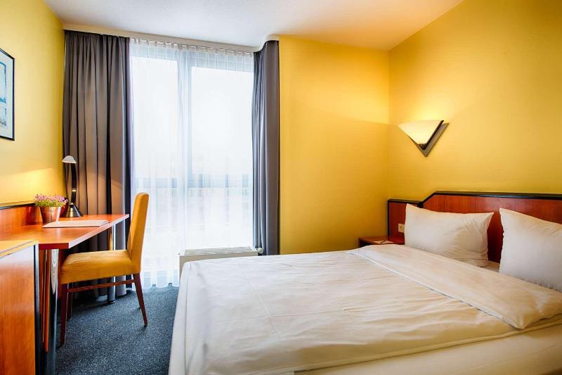 ACHAT Hotel Stuttgart Airport Messe - Oda