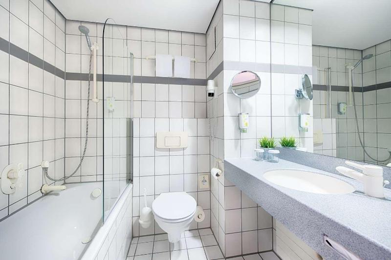ACHAT Hotel Stuttgart Airport Messe - Oda